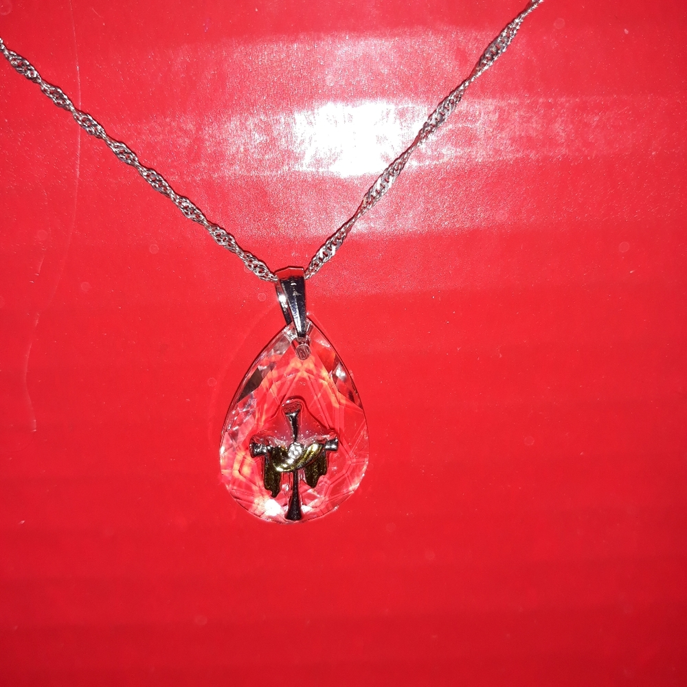 CRYSTAL CROSS NECKLACE